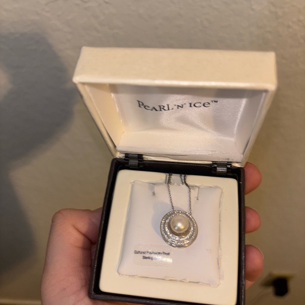 Pearl necklace